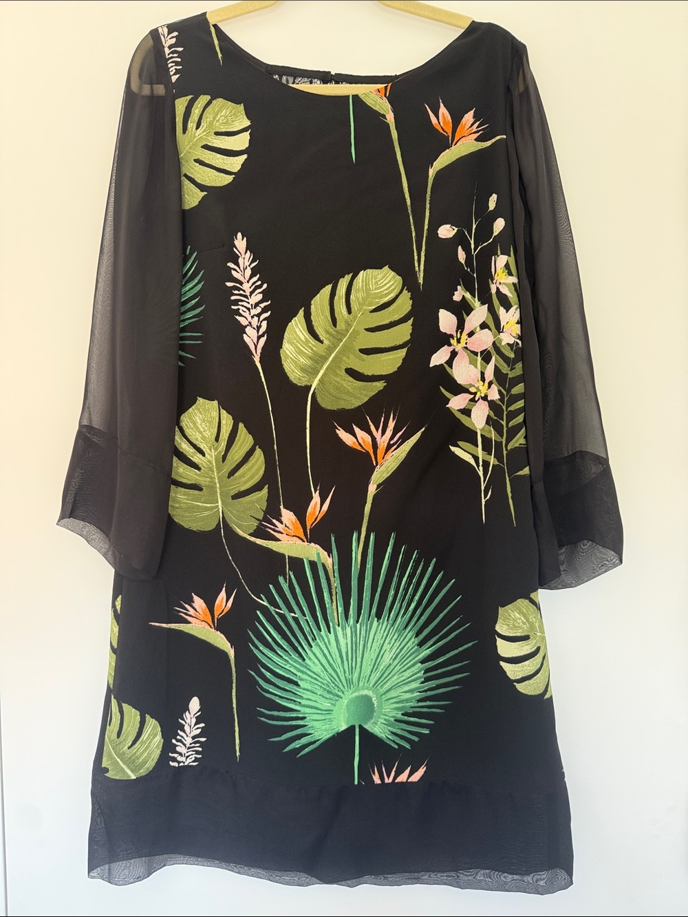 ana alcazar Dress with Chiffon Sleeves and Hem